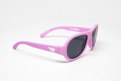 Солнцезащитные очки Babiators Original «Принцесса» Солнцезащитные очки Babiators Original «Принцесса» — уникальные детские солнцезащитные очки, которые невозможно сломать или потерять!